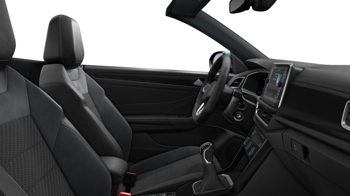 Blick ins T-Roc Cabrio mit dunkelm Interior und moderner Innenausstattung.