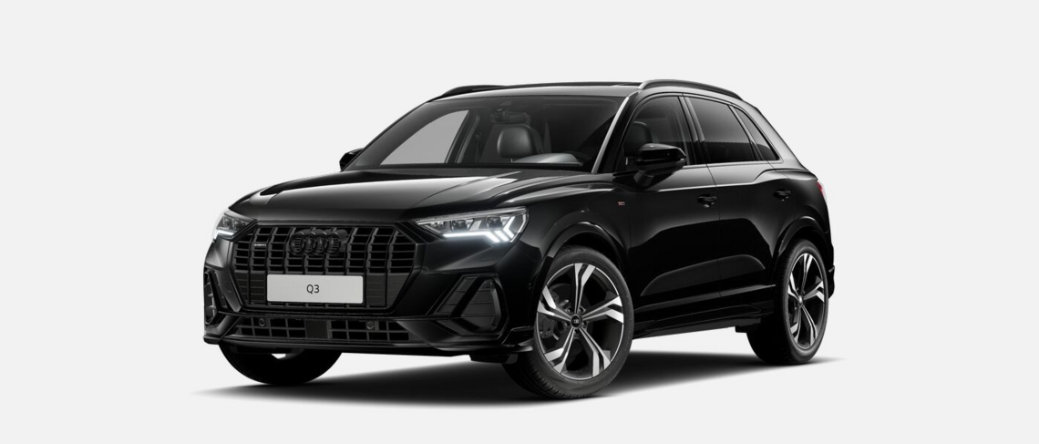 Front Links Ansicht eines schwarzen Audi Q3